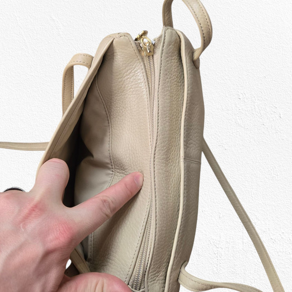 Vintage 1990s Beige Ivory Pebbled Leather Everyday Double Handle Shoulder Bag - Picture 9 of 16